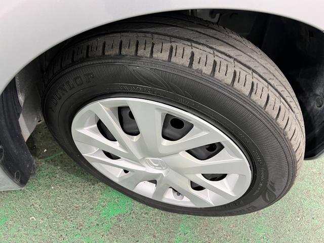 Ｎ−ＢＯＸＧ　走行１５３８７キロ／車検整備付一年保証・走行距離無制限走行１５３８７キロ　車検整備付　ワンセグナビ　ブルートゥース　バックカメラ　ＥＴＣ　クリアランスソナー　オートライト　ＬＥＤヘッドライト　ベンチシート（東京都）の中古車