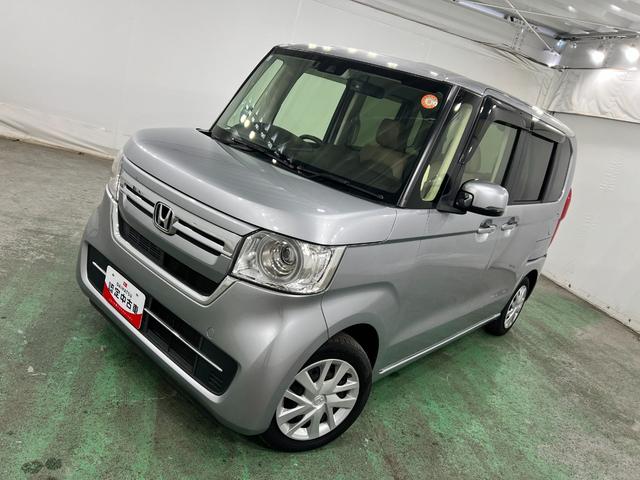 Ｎ−ＢＯＸＧ　走行１５３８７キロ／車検整備付一年保証・走行距離無制限走行１５３８７キロ　車検整備付　ワンセグナビ　ブルートゥース　バックカメラ　ＥＴＣ　クリアランスソナー　オートライト　ＬＥＤヘッドライト　ベンチシート（東京都）の中古車