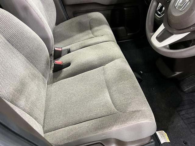 Ｎ−ＢＯＸＧ　走行１５３８７キロ／車検整備付一年保証・走行距離無制限走行１５３８７キロ　車検整備付　ワンセグナビ　ブルートゥース　バックカメラ　ＥＴＣ　クリアランスソナー　オートライト　ＬＥＤヘッドライト　ベンチシート（東京都）の中古車