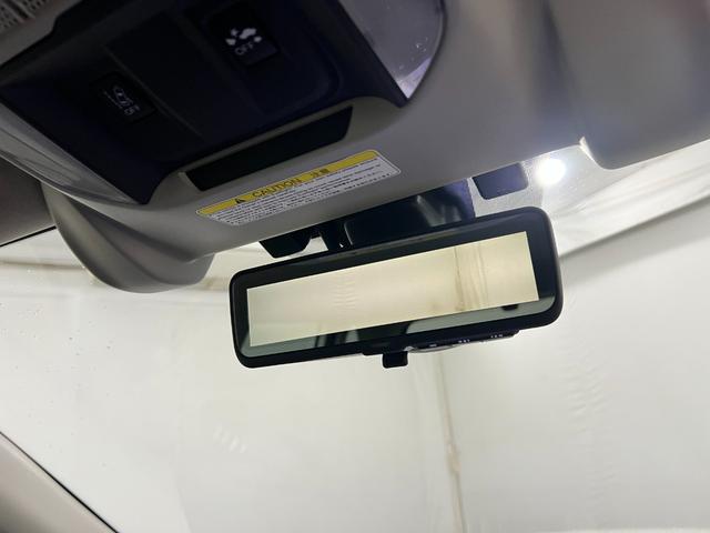 フォレスターＸ−ブレイク　走行５３３７２キロ／車検整備付／４ＷＤ／ナビ一年保証・走行距離無制限走行５３３７２キロ　フルセグナビ　ブルートゥース　バックカメラ　ＥＴＣ　オートライト　ＬＥＤヘッドライト　シートヒーター（埼玉県）の中古車