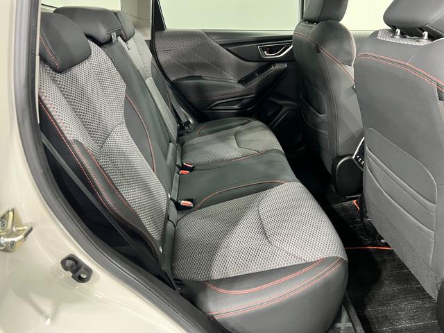 フォレスターＸ−ブレイク　走行５３３７２キロ／車検整備付／４ＷＤ／ナビ一年保証・走行距離無制限走行５３３７２キロ　フルセグナビ　ブルートゥース　バックカメラ　ＥＴＣ　オートライト　ＬＥＤヘッドライト　シートヒーター（埼玉県）の中古車