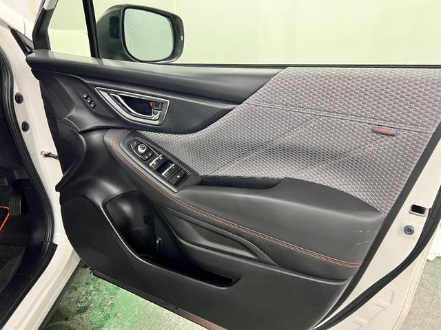 フォレスターＸ−ブレイク　走行５３３７２キロ／車検整備付／４ＷＤ／ナビ一年保証・走行距離無制限走行５３３７２キロ　フルセグナビ　ブルートゥース　バックカメラ　ＥＴＣ　オートライト　ＬＥＤヘッドライト　シートヒーター（埼玉県）の中古車