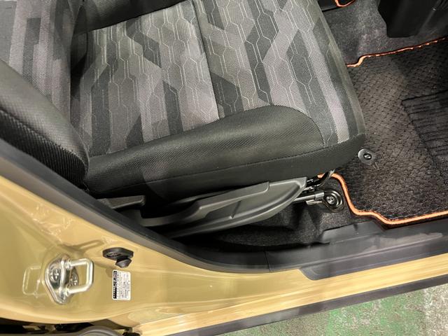 タントファンクロスターボ 走行13795キロ/車検整備付一年保証・走行距離無制限走行13795キロ 車検整備付 ディスプレイオーディオ 全周囲カメラ クリアランスソナー オートライト LEDヘッドライト ベンチシート シートヒーター 両側電動スライドドア(埼玉県)の中古車