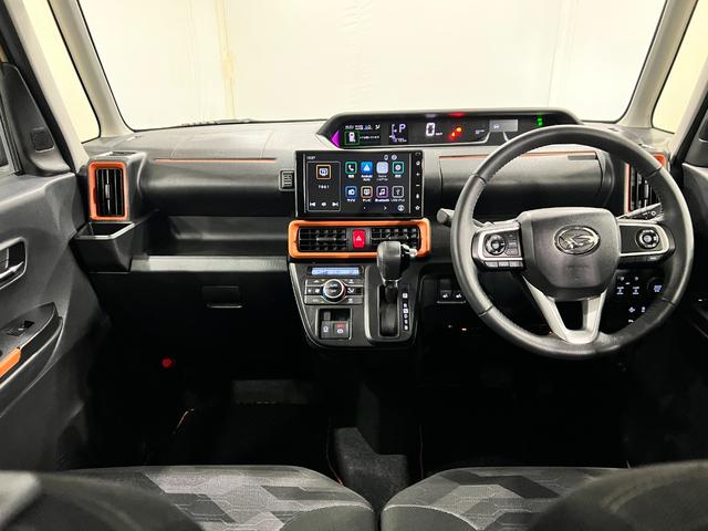 タントファンクロスターボ 走行13795キロ/車検整備付一年保証・走行距離無制限走行13795キロ 車検整備付 ディスプレイオーディオ 全周囲カメラ クリアランスソナー オートライト LEDヘッドライト ベンチシート シートヒーター 両側電動スライドドア(埼玉県)の中古車