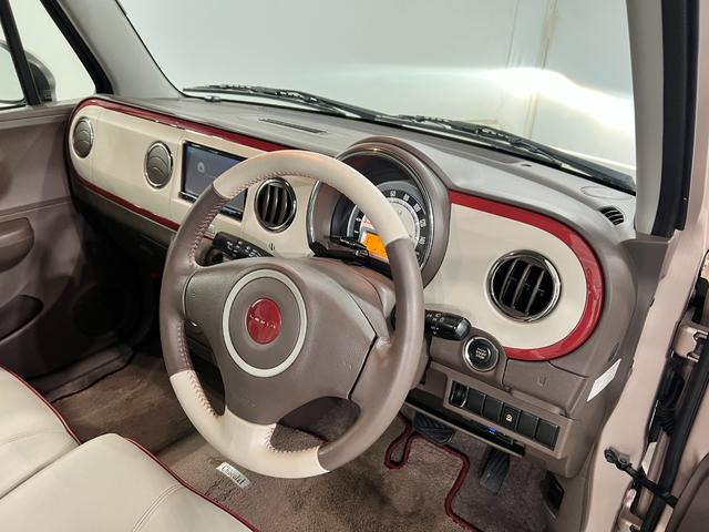 アルトラパンショコラＧ　走行５４６４７キロ／ナビ／バックカメラ／ＥＴＣ一年保証・走行距離無制限走行５４６４７キロ　フルセグナビ　ブルートゥース　バックカメラ　ＥＴＣ　オートライト　ＬＥＤヘッドライト（埼玉県）の中古車