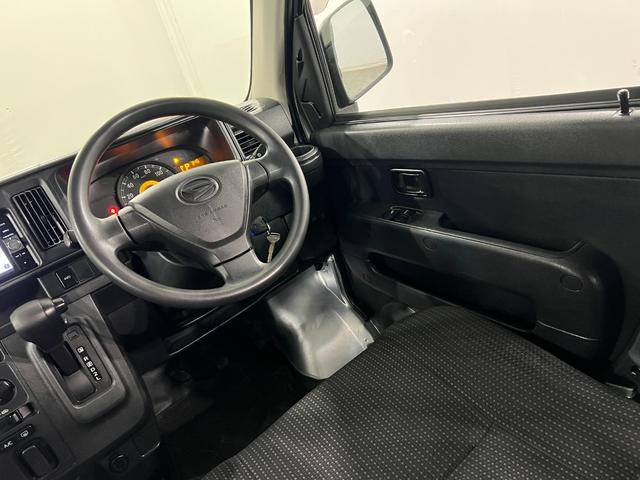 ハイゼットカーゴデラックスSAIII 走行91006キロ/4WD/ナビ一年保証・走行距離無制限走行91006キロ 4WD フルセグナビ ブルートゥース バックカメラ ドラレコ オートライト LEDヘッドライト(埼玉県)の中古車