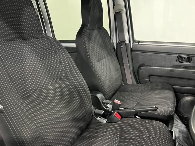 ハイゼットカーゴデラックスSAIII 走行91006キロ/4WD/ナビ一年保証・走行距離無制限走行91006キロ 4WD フルセグナビ ブルートゥース バックカメラ ドラレコ オートライト LEDヘッドライト(埼玉県)の中古車