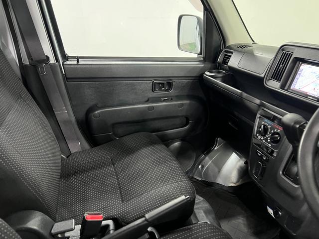ハイゼットカーゴデラックスSAIII 走行91006キロ/4WD/ナビ一年保証・走行距離無制限走行91006キロ 4WD フルセグナビ ブルートゥース バックカメラ ドラレコ オートライト LEDヘッドライト(埼玉県)の中古車