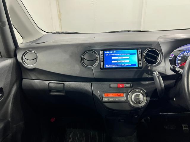 タントエグゼカスタムＲＳ　走行７７３８４キロ／ナビ一年保証・走行距離無制限走行７７３８４キロ　助手席エアバック　純正カーペットマット　ＨＩＤヘッドライト　フルセグナビ　ＤＶＤ（埼玉県）の中古車