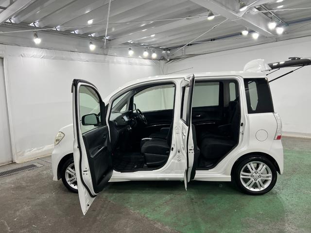 タントエグゼカスタムＲＳ　走行７７３８４キロ／ナビ一年保証・走行距離無制限走行７７３８４キロ　助手席エアバック　純正カーペットマット　ＨＩＤヘッドライト　フルセグナビ　ＤＶＤ（埼玉県）の中古車