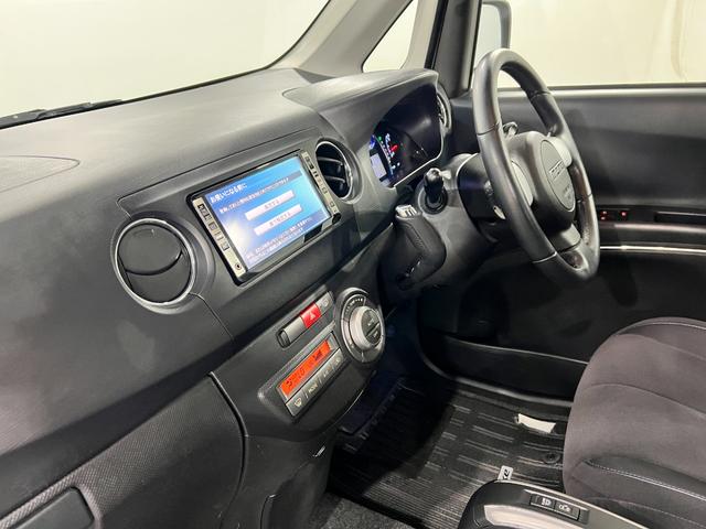 タントエグゼカスタムＲＳ　走行７７３８４キロ／ナビ一年保証・走行距離無制限走行７７３８４キロ　助手席エアバック　純正カーペットマット　ＨＩＤヘッドライト　フルセグナビ　ＤＶＤ（埼玉県）の中古車