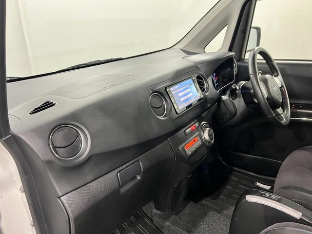 タントエグゼカスタムＲＳ　走行７７３８４キロ／ナビ一年保証・走行距離無制限走行７７３８４キロ　助手席エアバック　純正カーペットマット　ＨＩＤヘッドライト　フルセグナビ　ＤＶＤ（埼玉県）の中古車