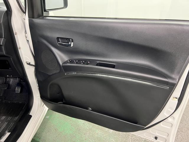 タントエグゼカスタムＲＳ　走行７７３８４キロ／ナビ一年保証・走行距離無制限走行７７３８４キロ　助手席エアバック　純正カーペットマット　ＨＩＤヘッドライト　フルセグナビ　ＤＶＤ（埼玉県）の中古車