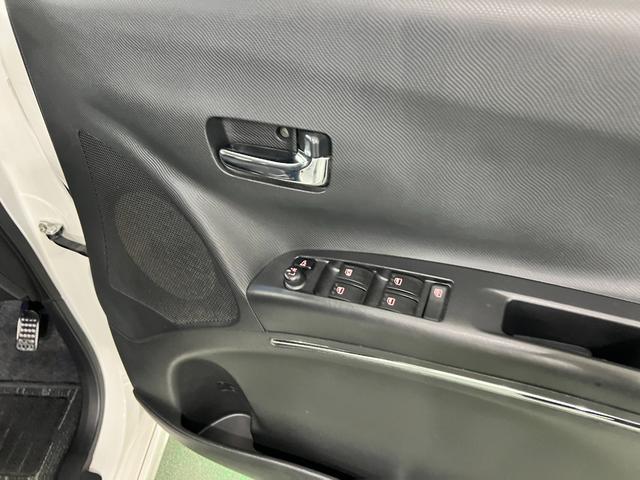 タントエグゼカスタムＲＳ　走行７７３８４キロ／ナビ一年保証・走行距離無制限走行７７３８４キロ　助手席エアバック　純正カーペットマット　ＨＩＤヘッドライト　フルセグナビ　ＤＶＤ（埼玉県）の中古車