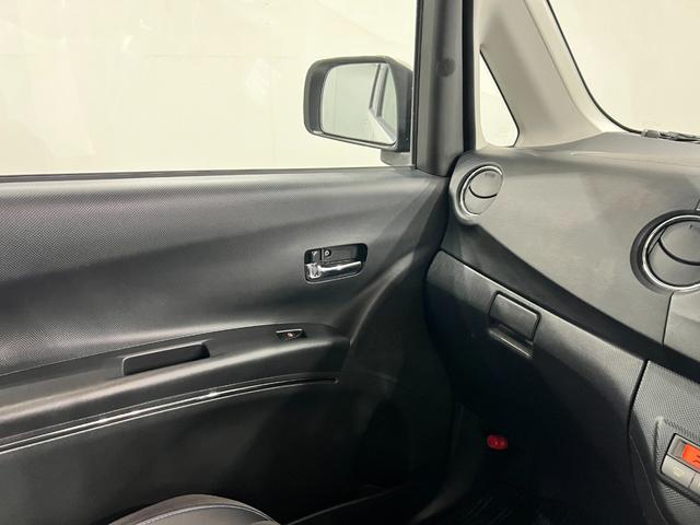 タントエグゼカスタムＲＳ　走行７７３８４キロ／ナビ一年保証・走行距離無制限走行７７３８４キロ　助手席エアバック　純正カーペットマット　ＨＩＤヘッドライト　フルセグナビ　ＤＶＤ（埼玉県）の中古車