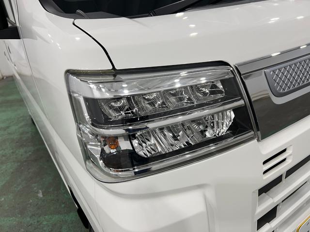 ハイゼットカーゴクルーズ　走行１５８６４キロ／クリアランスソナー／４ＷＤ一年保証・走行距離無制限　走行１５８６４キロ　助手席エアバック　オートライト　ＬＥＤヘッドライト　クリアランスソナー　アイドリングストップ（埼玉県）の中古車