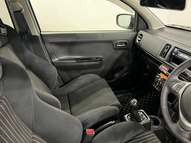 アルトワークスベースグレード MT車/レカロシート/走行69208キロ1年保証距離無制限 走行距離69208キロ MT車 走行69208キロ カーペットマット 助手席エアバッグ オートライトHIDヘッドランプ プッシュボタンスタート レカロシート(埼玉県)の中古車