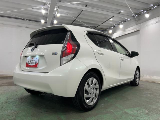 アクアS 走行52444キロ/車検整備付/ナビ/バックカメラ一年保証・走行距離無制限走行52444キロ 車検整備付 フルセグナビ ブルートゥース バックカメラ オートライト HIDヘッドライト(埼玉県)の中古車