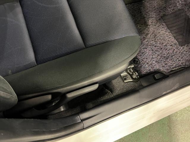 アクアS 走行52444キロ/車検整備付/ナビ/バックカメラ一年保証・走行距離無制限走行52444キロ 車検整備付 フルセグナビ ブルートゥース バックカメラ オートライト HIDヘッドライト(埼玉県)の中古車