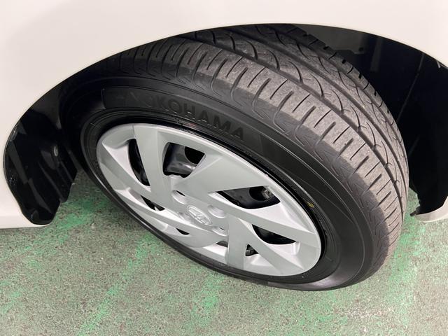 アクアS 走行52444キロ/車検整備付/ナビ/バックカメラ一年保証・走行距離無制限走行52444キロ 車検整備付 フルセグナビ ブルートゥース バックカメラ オートライト HIDヘッドライト(埼玉県)の中古車