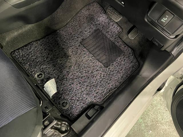 アクアS 走行52444キロ/車検整備付/ナビ/バックカメラ一年保証・走行距離無制限走行52444キロ 車検整備付 フルセグナビ ブルートゥース バックカメラ オートライト HIDヘッドライト(埼玉県)の中古車