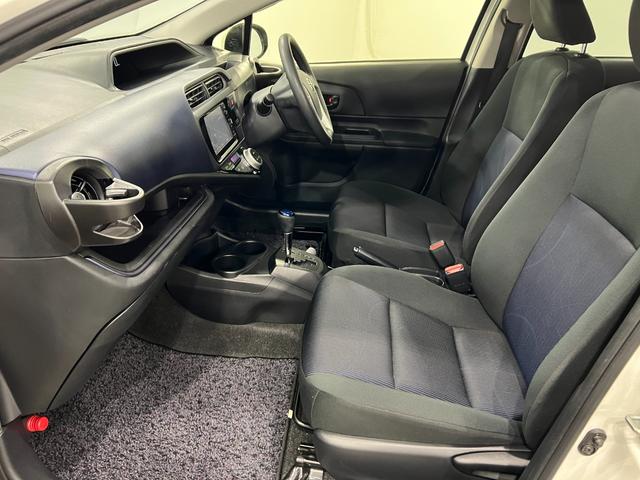 アクアS 走行52444キロ/車検整備付/ナビ/バックカメラ一年保証・走行距離無制限走行52444キロ 車検整備付 フルセグナビ ブルートゥース バックカメラ オートライト HIDヘッドライト(埼玉県)の中古車