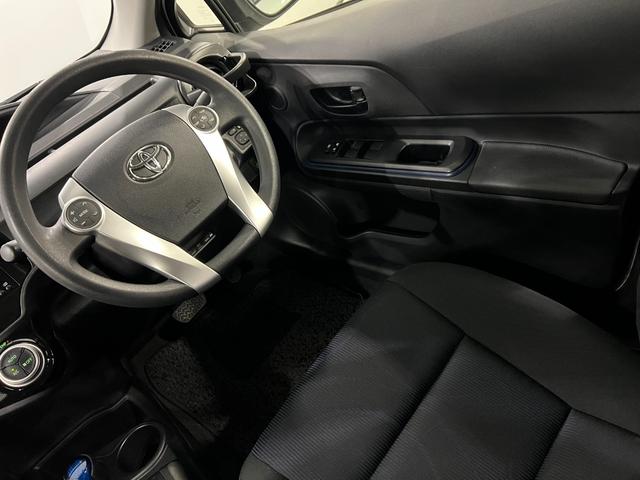 アクアS 走行52444キロ/車検整備付/ナビ/バックカメラ一年保証・走行距離無制限走行52444キロ 車検整備付 フルセグナビ ブルートゥース バックカメラ オートライト HIDヘッドライト(埼玉県)の中古車