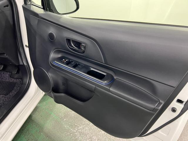 アクアS 走行52444キロ/車検整備付/ナビ/バックカメラ一年保証・走行距離無制限走行52444キロ 車検整備付 フルセグナビ ブルートゥース バックカメラ オートライト HIDヘッドライト(埼玉県)の中古車