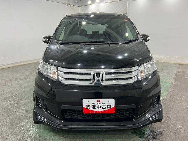 フリードスパイクＧ　エアロ　走行３６８９７キロ／フルセグナビ／バックカメラ１年保証距離無制限　走行距離３６８９７キロ　フルセグナビ　バックカメラ　ブルートゥース　フロアマット　助手席エアバッグ　オートライト　ＨＩＤヘッドランプ　両側電動スライドドア　電動格納式ドアミラー（埼玉県）の中古車