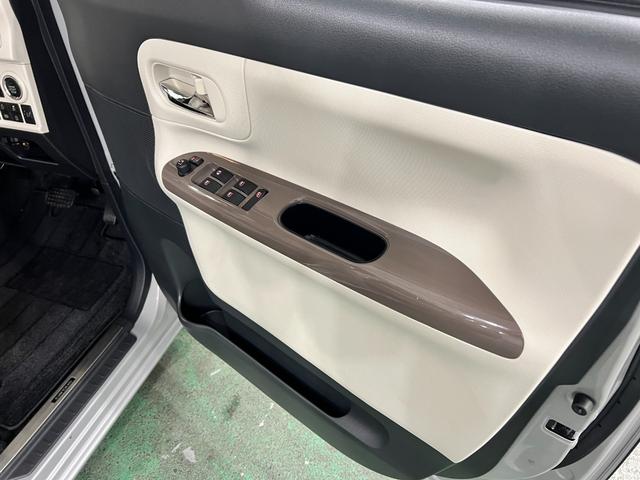 ムーヴキャンバスＸリミテッドメイクアップ　ＳＡIII　走行７７６１２キロ一年保証・走行距離無制限走行７７６１２キロ　助手席エアバック　ＥＴＣ　純正カーペットマット　オートライト　両側電動スライドドア（埼玉県）の中古車