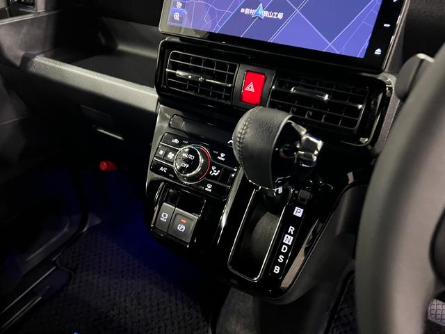タントカスタムＲＳ　走行２６０１０キロ／純正９インチナビ／ドラレコ１年保証距離無制限　走行距離２６０１０キロ　純正フルセグナビ　パノラマモニター　ドラレコ　純正マット　サイドエアバッグ　ＬＥＤヘッドランプ　アイドリングストップ　シートヒーター　両側電動スライドドア（埼玉県）の中古車