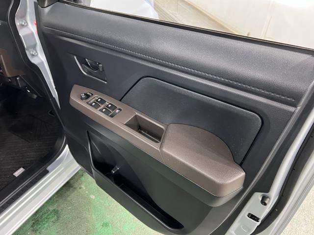 トールシートリフトＧ　走行１１７６３キロ／車検整備付／フルセグナビＢｌｕｅｔｏｏｔｈ　ＥＴＣ　バックカメラ　ＵＳＢ　ドラレコ　クリアランスソナー　オートライト　ＬＥＤヘッドライト　両側電動スライドドア　一年保証・走行距離無制限（埼玉県）の中古車