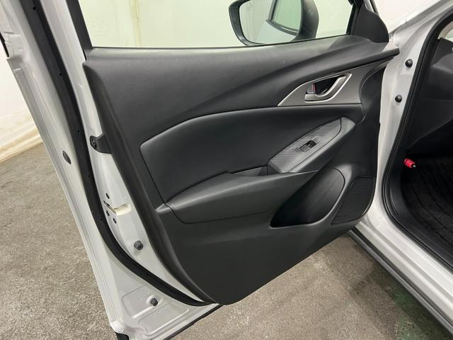 ＣＸ−３２０Ｓ　車検整備付／走行２２９９８キロ／ナビ／ドラレコ１年保証距離無制限　走行距離２２９９８キロ　フルセグナビ　パノラマモニター　ドラレコ　純正マット　サイドエアバッグ　ＬＥＤヘッドランプ　アイドリングストップ　電動格納式ドアミラー（埼玉県）の中古車