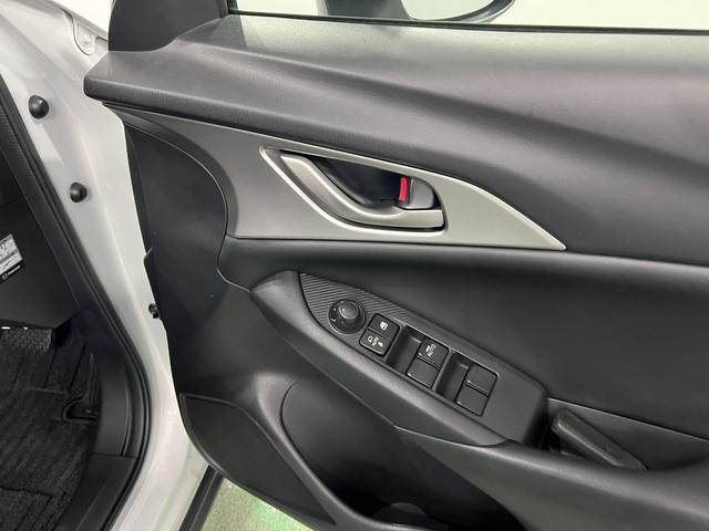 ＣＸ−３２０Ｓ　車検整備付／走行２２９９８キロ／ナビ／ドラレコ１年保証距離無制限　走行距離２２９９８キロ　フルセグナビ　パノラマモニター　ドラレコ　純正マット　サイドエアバッグ　ＬＥＤヘッドランプ　アイドリングストップ　電動格納式ドアミラー（埼玉県）の中古車