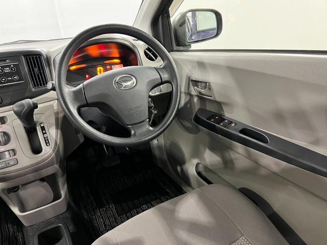 ミライースＬ　走行５５３０１キロ／車検整備付／タイヤ４本交換一年保証・走行距離無制限走行５５３０１　車検整備付　タイヤ４本交換　助手席エアバック　純正カーペットマット　アイドリングストップ　キーレス（埼玉県）の中古車