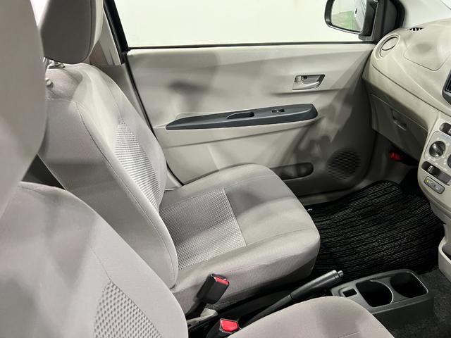 ミライースＬ　走行５５３０１キロ／車検整備付／タイヤ４本交換一年保証・走行距離無制限走行５５３０１　車検整備付　タイヤ４本交換　助手席エアバック　純正カーペットマット　アイドリングストップ　キーレス（埼玉県）の中古車