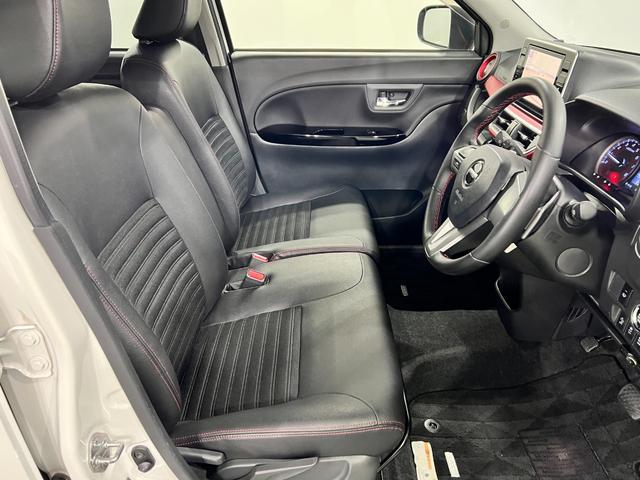 キャストスポーツＳＡII　走行３３３８０キロ／４ＷＤ／ナビ／ドラレコ一年保証・走行距離無制限走行３３３８０キロ　フルセグナビ　バックカメラ　ドラレコ　ＥＴＣ　オートライト　ＬＥＤヘッドライト　シートヒーター（埼玉県）の中古車