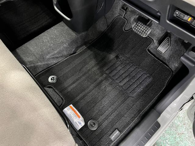 ムーヴキャンバスＧメイクアップＶＳ　ＳＡIII　走行５７７９キロ／ナビ一年保証・走行距離無制限走行５７７９キロ　フルセグナビ　ブルートゥース　全周囲カメラ　ドラレコ　ＥＴＣ　オートライト　ＬＥＤヘッドライト　シートヒーター　両側電動スライドドア（埼玉県）の中古車