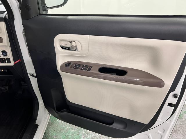 ムーヴキャンバスＧメイクアップＶＳ　ＳＡIII　走行５７７９キロ／ナビ一年保証・走行距離無制限走行５７７９キロ　フルセグナビ　ブルートゥース　全周囲カメラ　ドラレコ　ＥＴＣ　オートライト　ＬＥＤヘッドライト　シートヒーター　両側電動スライドドア（埼玉県）の中古車