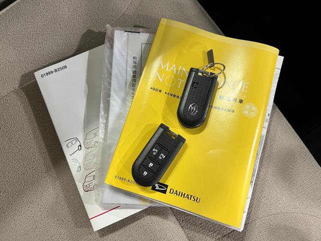 ムーヴキャンバスＧメイクアップＶＳ　ＳＡIII　走行５７７９キロ／ナビ一年保証・走行距離無制限走行５７７９キロ　フルセグナビ　ブルートゥース　全周囲カメラ　ドラレコ　ＥＴＣ　オートライト　ＬＥＤヘッドライト　シートヒーター　両側電動スライドドア（埼玉県）の中古車