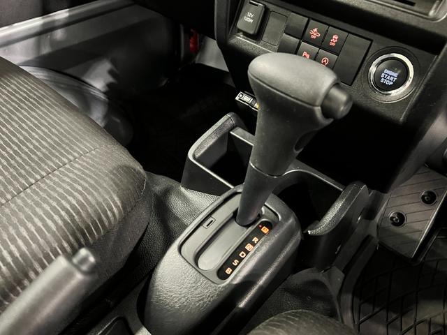 ハイゼットトラックジャンボエクストラ　走行１１２９２キロ／ＣＤチューナー１年保証距離無制限　走行距離１１２９２キロ　ＣＤチューナー　純正フロアマット　助手席エアバッグ　クリアランスソナー　ＬＥＤヘッドランプ　アイドリングストップ　ＬＥＤ荷台作業灯（埼玉県）の中古車