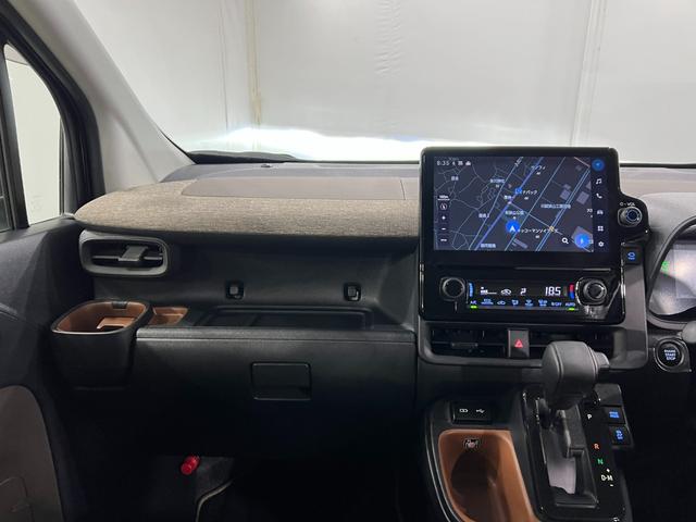 シエンタZ 走行5492キロ/ディスプレイオーディオ/全周囲カメラワンオーナー 禁煙車 ディスプレイオーディオ ブルートゥース 全周囲カメラ ETC オートライト 純正LEDヘッドライト 両側電動スライドドア 純正ホイールキャップセット キーフリー パノラマモニター(埼玉県)の中古車