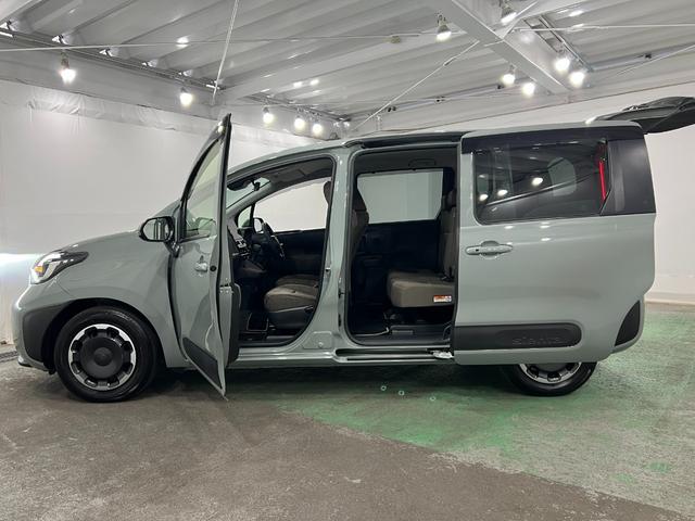 シエンタZ 走行5492キロ/ディスプレイオーディオ/全周囲カメラワンオーナー 禁煙車 ディスプレイオーディオ ブルートゥース 全周囲カメラ ETC オートライト 純正LEDヘッドライト 両側電動スライドドア 純正ホイールキャップセット キーフリー パノラマモニター(埼玉県)の中古車