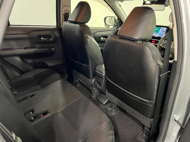 ロッキープレミアム　走行８２７３８キロ／車検整備付／ナビ／ドラレコ１年保証・走行距離無制限　ブルートゥース　バックカメラ　ＥＴＣ　サイドエアバック　クリアランスソナー　オートマチックハイビーム　オートライト　ＬＥＤヘッドライト　シートヒーター（埼玉県）の中古車