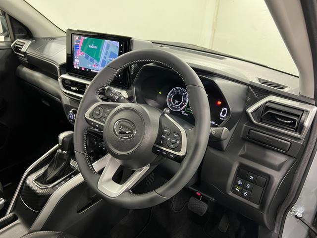 ロッキープレミアム　走行８２７３８キロ／車検整備付／ナビ／ドラレコ１年保証・走行距離無制限　ブルートゥース　バックカメラ　ＥＴＣ　サイドエアバック　クリアランスソナー　オートマチックハイビーム　オートライト　ＬＥＤヘッドライト　シートヒーター（埼玉県）の中古車