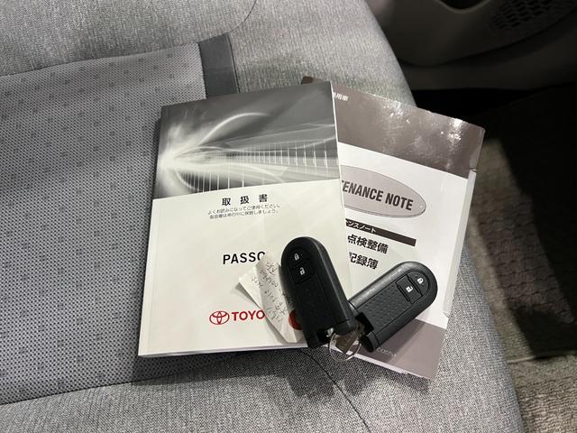 パッソＸ　ＬパッケージＳ　走行１６３８０キロ／車検整備付／ナビＢｌｕｅｔｏｏｔｈ　バックカメラ　ドラレコ　オートライト　ＬＥＤヘッドライト　ベンチシート　助手席エアバック　一年保証・走行距離無制限（埼玉県）の中古車