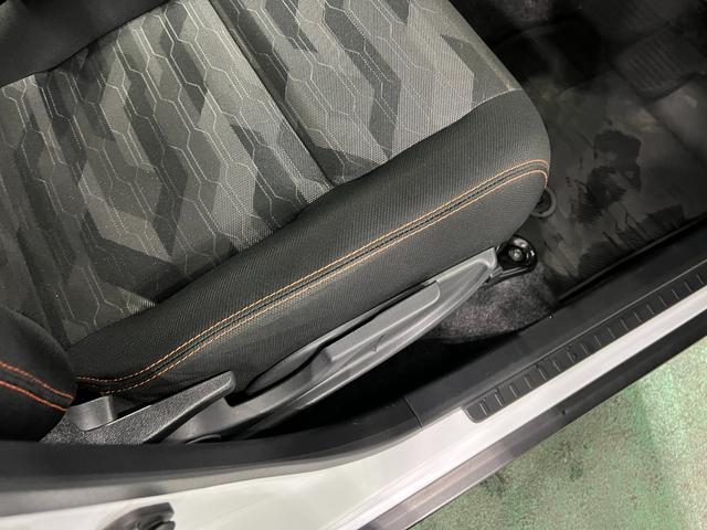 タフトG 走行24613キロ/純正フルセグナビ/Bカメラ/ドラレコ1年保証距離無制限 走行距離24613キロ 純正フルセグナビ パノラマモニター ドラレコ 純正マット サイドエアバッグ LEDヘッドランプ アイドリングストップ シートヒーター オート格納式ドアミラー(埼玉県)の中古車