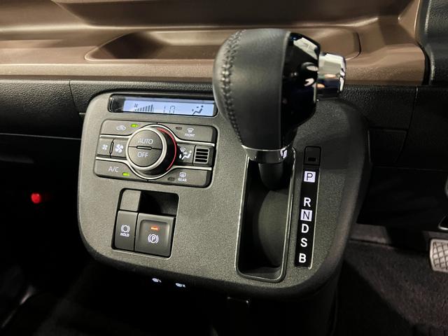 ムーヴキャンバスセオリーＧ　車検整備付／走行１４２８１キロ／純正ナビドラレコ１年保証距離無制限　走行距離１４２８１キロ　純正フルセグナビ　パノラマモニター　ドラレコ　純正マット　サイドエアバッグ　ＬＥＤヘッドランプ　アイドリングストップ　シートヒーター　両側電動スライドドア（埼玉県）の中古車