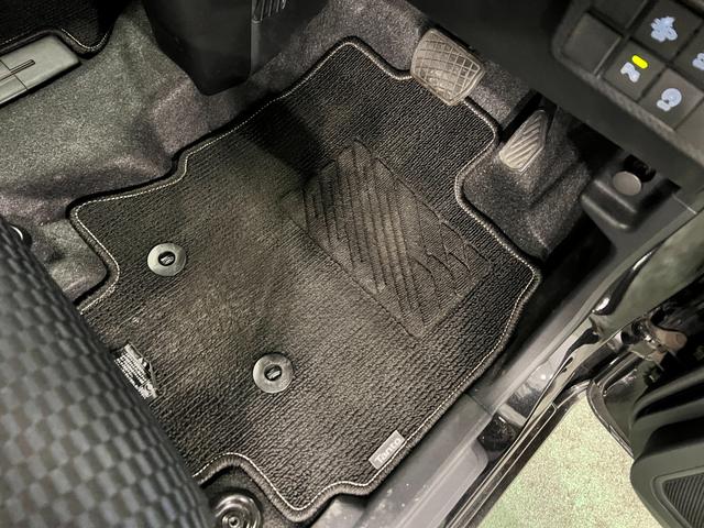 タントカスタムＲＳ　走行４８７９３キロ／１０型純正ナビ／ドラレコ一年保証・走行距離無制限走行４８７９３キロ　フルセグナビ　ブルートゥース　バックカメラ　ドラレコ　ＥＴＣ　クリアランスソナー　ＬＥＤヘッドライト　オートライト　両側電動スライドドア（埼玉県）の中古車