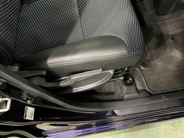 タントカスタムＸ　走行１１１５６キロ／クリアランスソナー／ナビ一年保証・走行距離無制限走行１１１５６キロ　フルセグナビ　ブルートゥース　バックカメラ　ドラレコ　ＥＴＣ　クリアランスソナー　オートライト　ＬＥＤヘッドライト　シートヒーター　両側電動スライドドア（埼玉県）の中古車